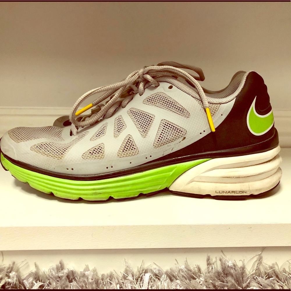 Nike Lunarlon sneakers in grey, black, and green